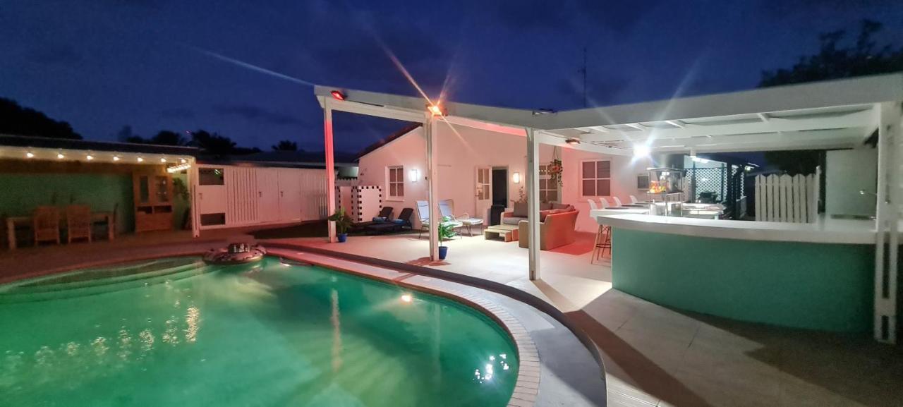 וילמסטאד Family Villa With Big Pool And Absolute Privacy מראה חיצוני תמונה